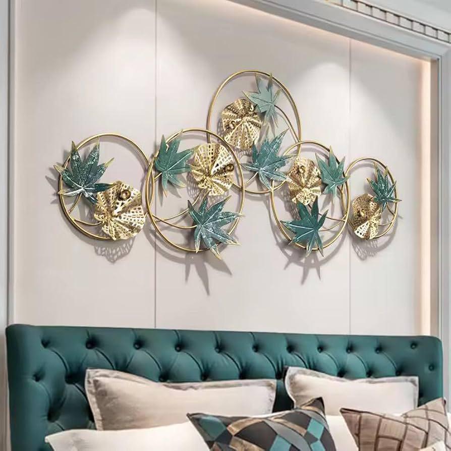 Modern Metal Leaf Circle Wall Decor